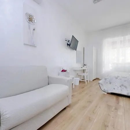 Giuly Bed and breakfast