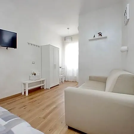 Giuly Bed & Breakfast
