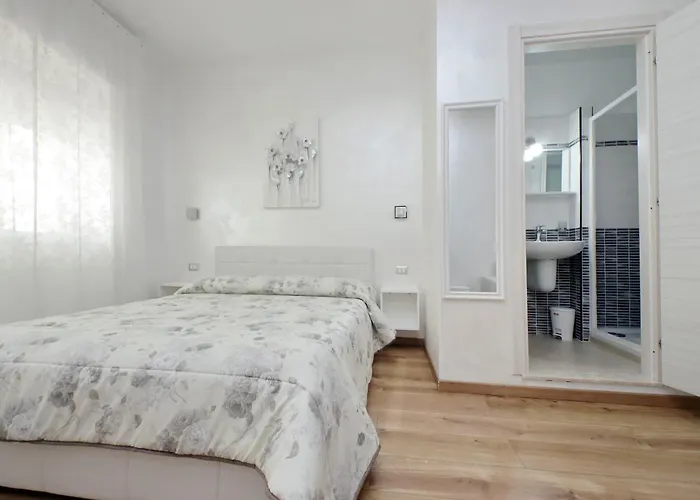 Bed and breakfast Giuly 4*